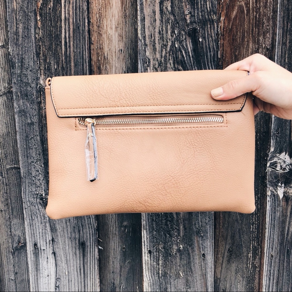 •SOLD• Knotted’ Bag - Picture 2 of 6